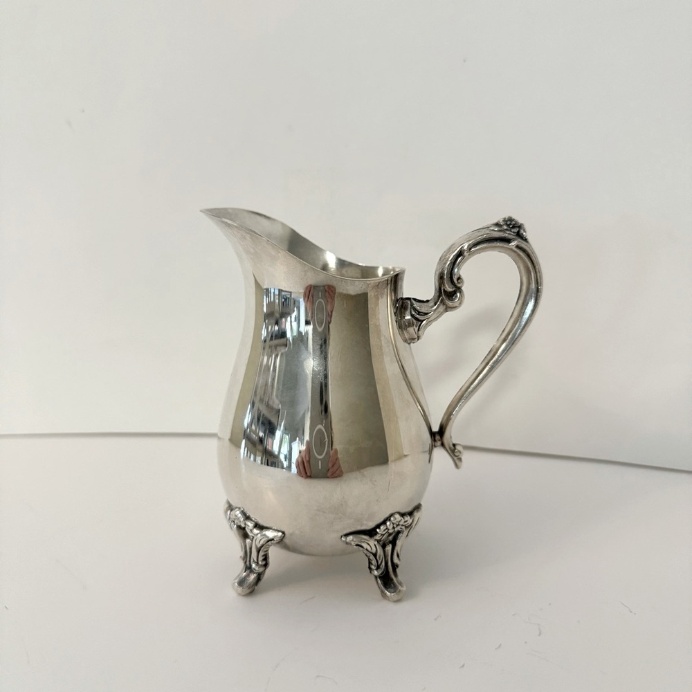 Vintage International Silver Co. Silver Plated Small Four Leg Creamer Pitcher